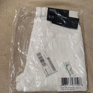 Jones New York Soft White Ankle Pants